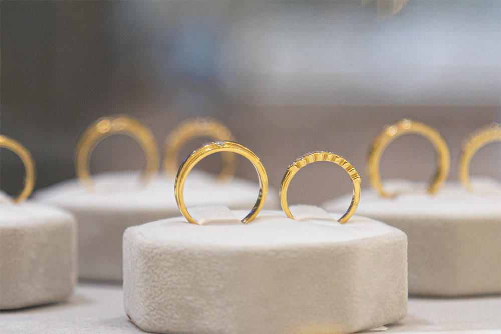 gia vang hom nay 15072025 - Giá vàng hôm nay 15/7: Đi xuống bất chấp đồng USD suy yếu