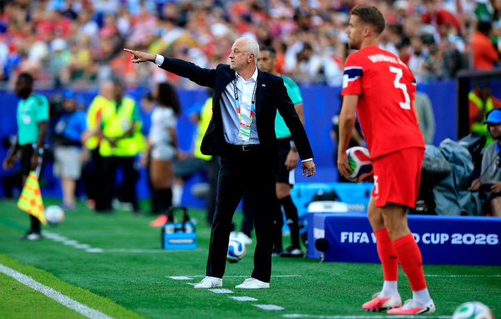 HLV Iraq: Xin dùng 3 thủ môn đối phó Mbappe mà không được hlv graham arnol world cup 202609424203 - HLV Iraq: Xin dùng 3 thủ môn đối phó Mbappe mà không được