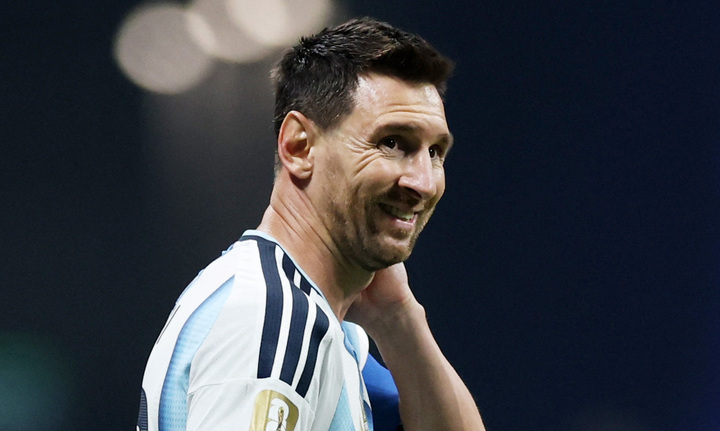 messi ai cap 05455422 - Vì sao Messi hay đá hỏng phạt đền?